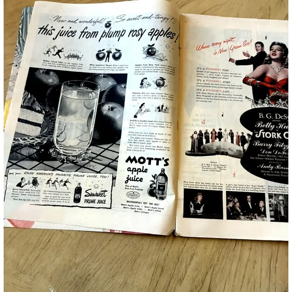 Vintage 40s LIFE Magazine Dec 17 1945 Paulette Goddard Kitty WWII Era Xmas Ads